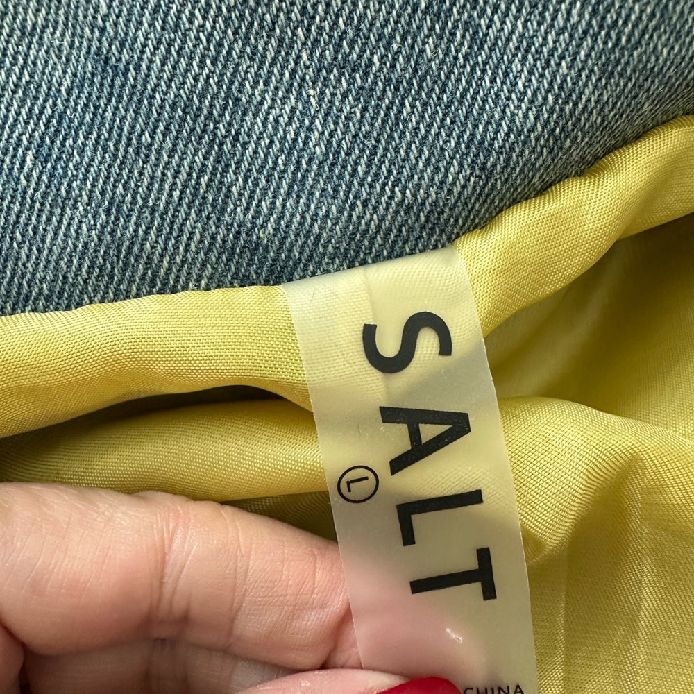 Jacket - Picture 5 of 6